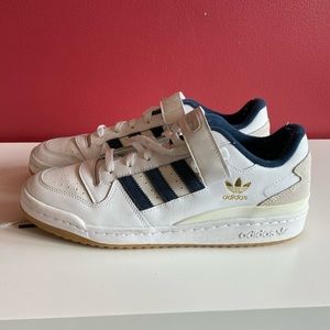 Adidas Forum Low “Cream Navy Gum”